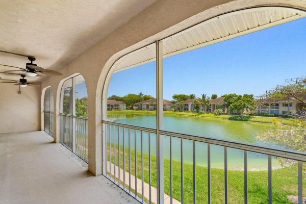 Pine Ridge At Delray Beach, 13770 Oneida Dr #D2, Delray Beach, Florida 33446, image 3