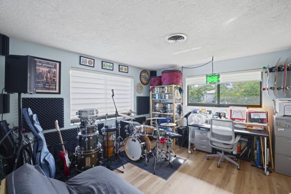 Middle River Manor, 2332 NE 17th Ter, Wilton Manors, Florida 33305, image 1