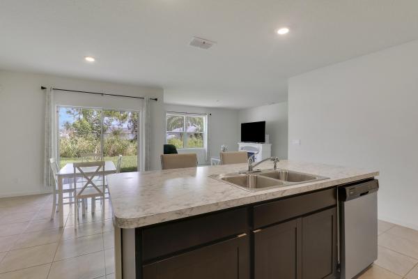 Northport Village, 643 NW Riverside Dr, Port St. Lucie, Florida 34983, image 1