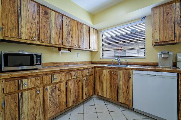 76 Capri B, Delray Beach, Florida 33484, image 2