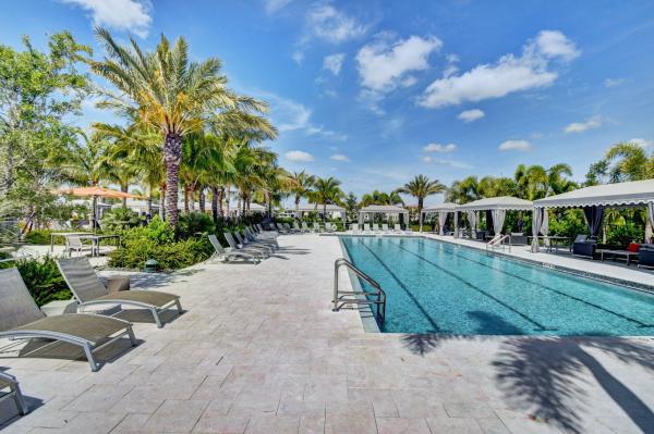 Seven Bridges, 16740 Strasbourg Ln, Delray Beach, Florida 33446, image 2