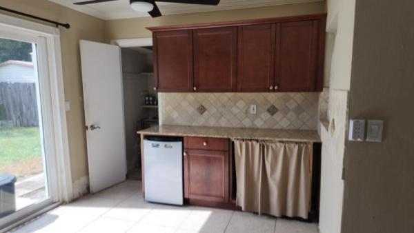 Collier Estates, 5811 NE 6th Ave, Oakland Park, Florida 33334, image 2