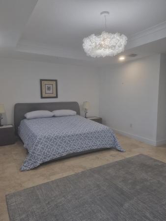 Seaside Villas, 71 Isle Of Venice Dr, Fort Lauderdale, Florida 33301, image 1