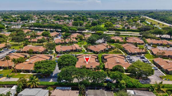 Willowbrook At The Meadows, 204 Meadows Dr, Boynton Beach, Florida 33436, image 2