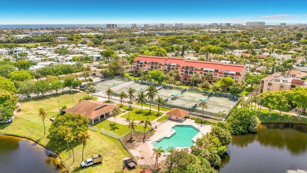 755 Dotterel Rd #1411, Delray Beach, Florida 33444, image 2
