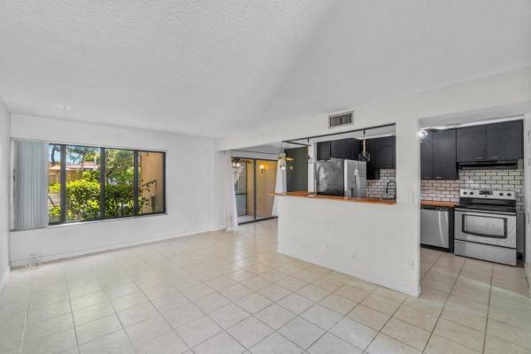 1149 NW 13th St #5, Boca Raton, Florida 33486, image 1