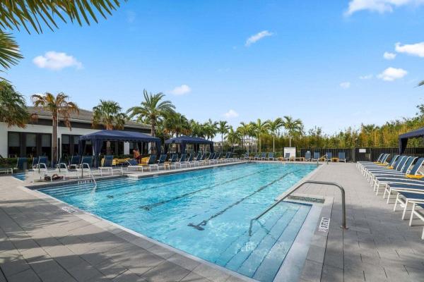 Lotus, 17070 Rainbow Falls Trl, Boca Raton, Florida 33496, image 2