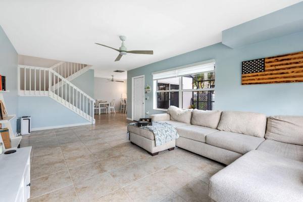 Stamford At Royal Palm Beach, 38 Essex Ct #D, Royal Palm Beach, Florida 33411, image 3