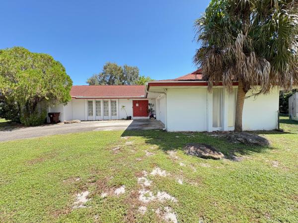 Palm Ridge Estates, 8432 Waterway Dr, Lake Clarke Shores, Florida 33406, image 3
