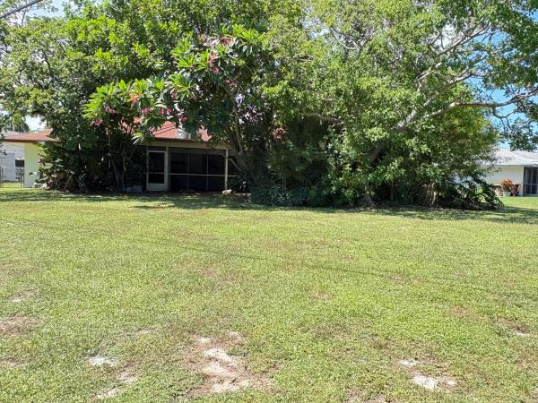 Palm Ridge Estates, 8432 Waterway Dr, Lake Clarke Shores, Florida 33406, image 2