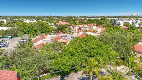 Sheridan Beach Club, 519 E Sheridan St #4042, Dania Beach, Florida 33004, image 1