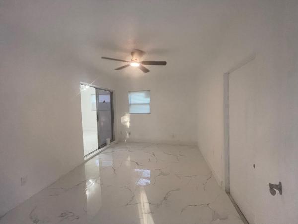 Oriole Estates, 3290 NW 39th St, Lauderdale Lakes, Florida 33309, image 3