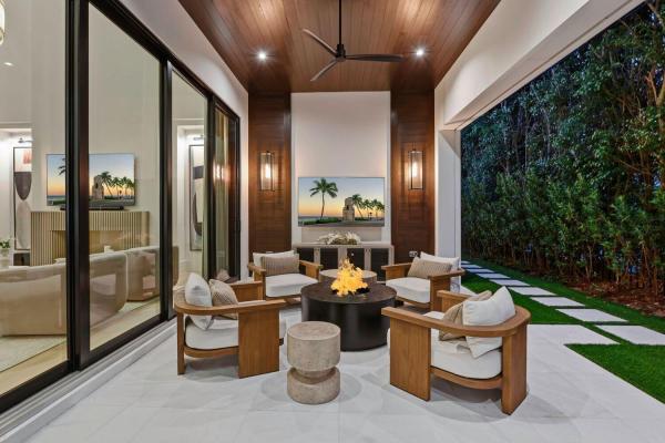 Maddock, 232 Linda Ln, West Palm Beach, Florida 33405, image 3