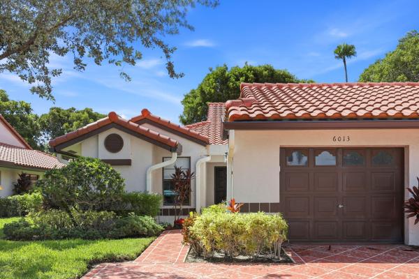 Huntington Pointe, 6013 Sunny Pointe Cir, Delray Beach, Florida 33484, image 1