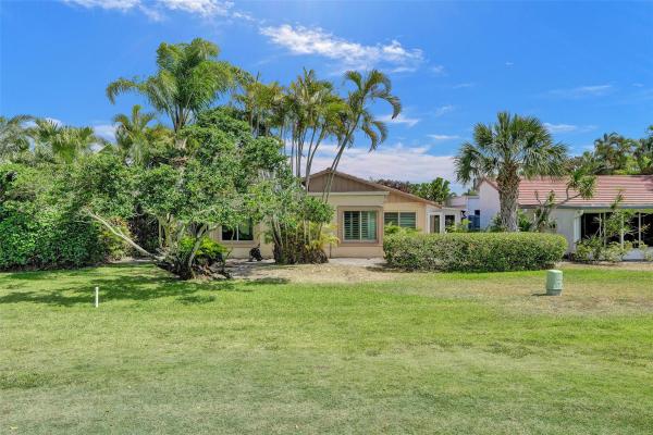 Villas Of Monterey At Indian Spring, 5577 Ainsley Ct, Boynton Beach, Florida 33437, image 2