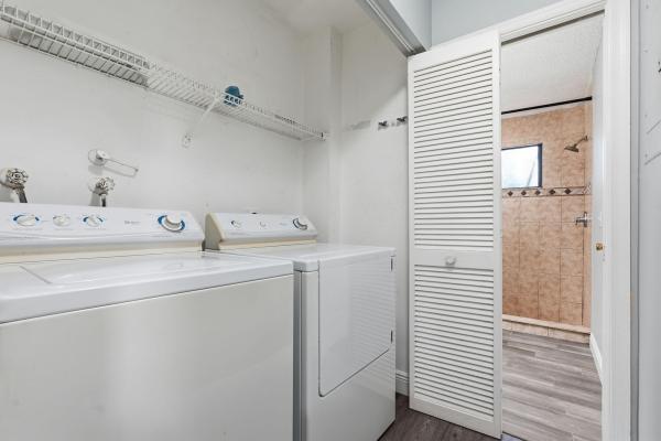 Davis Place, 2985 Genoa Pl, West Palm Beach, Florida 33406, image 2