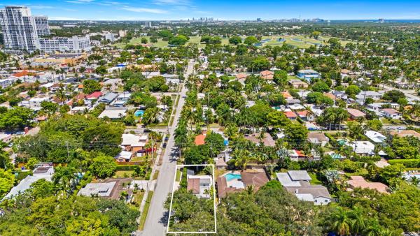 Hollywood Lakes, 1555 Monroe St, Hollywood, Florida 33020, image 1
