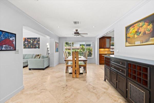 Middle River Manor, 2137 NE 17th Ave, Wilton Manors, Florida 33305, image 3