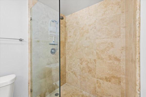 Middle River Manor, 2137 NE 17th Ave, Wilton Manors, Florida 33305, image 1