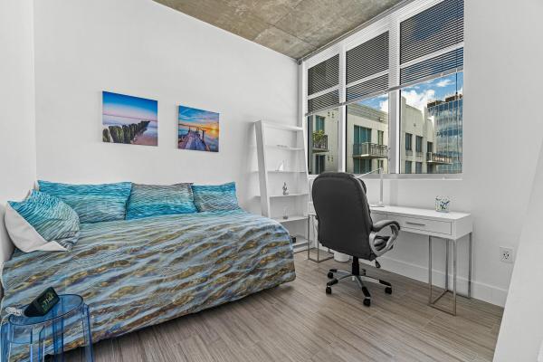 The Edge, 300 S Australian Ave #1520, West Palm Beach, Florida 33401, image 2