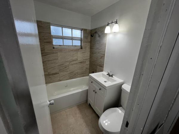 Laneharts, 101 NW 13th Ave, Boynton Beach, Florida 33435, image 2
