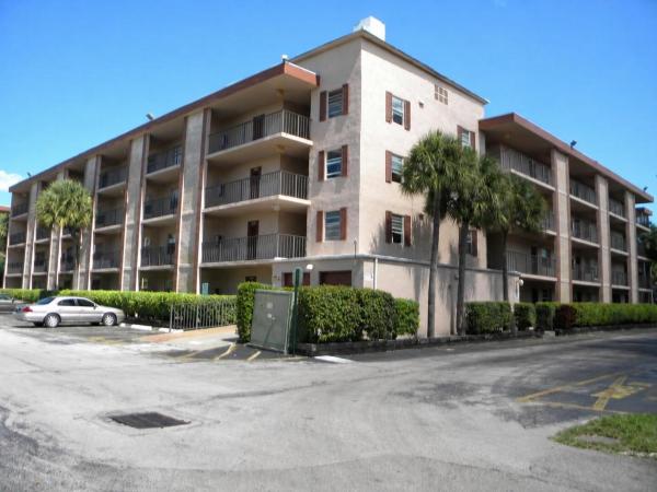 Cypress Chase, 3000 NW 48th Ter #328, Lauderdale Lakes, Florida 33313, image 2