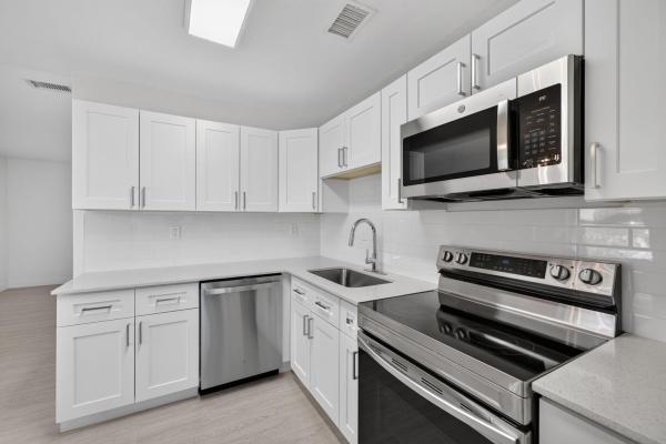 Lincoln Park, 1718 NW 7th St, Fort Lauderdale, Florida 33311, image 2
