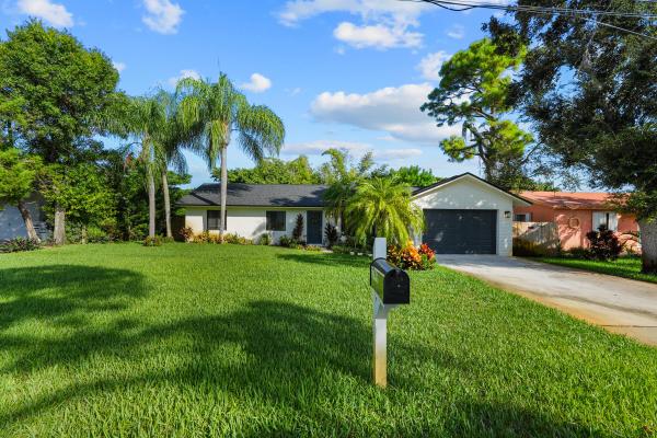 2749 Park Dr, Lake Worth, Florida 33462, image 1