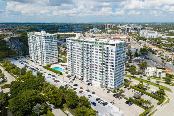 Bayview Towers North, 2150 Sans Souci Blvd #C204, North Miami, Florida 33181, image 2