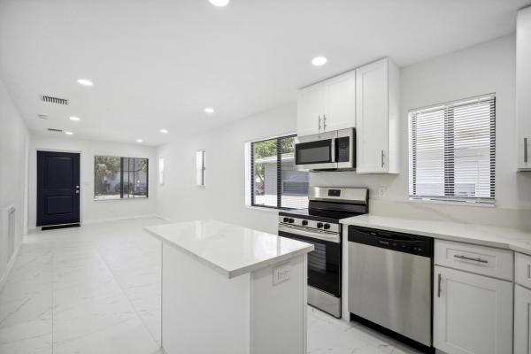 Freshwater Avenue, 1009 14th St ##A, West Palm Beach, Florida 33401, image 1