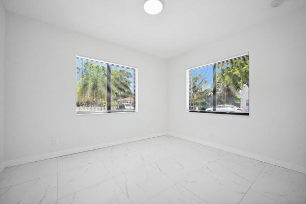 Freshwater Avenue, 1009 14th St ##A, West Palm Beach, Florida 33401, image 3