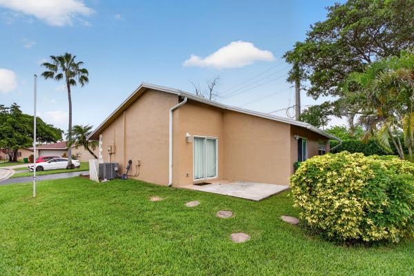 Calico Country, 7516 NW 88th Ter, Tamarac, Florida 33321, image 3