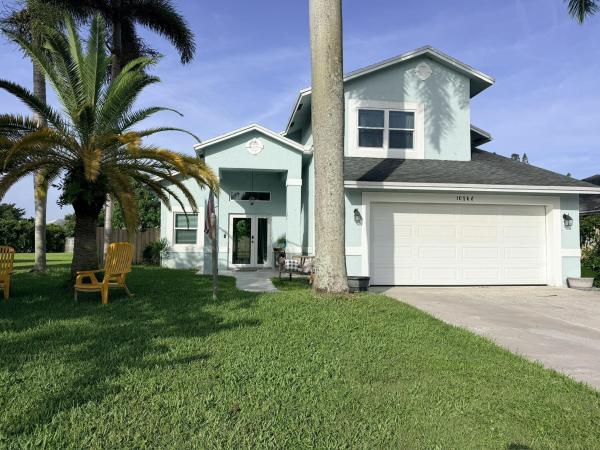 Indian Wells, 10866 Cambay Cir, Boynton Beach, Florida 33437, image 2