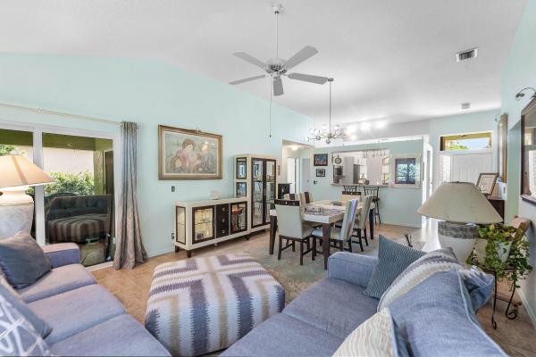 3007 Casa Rio Ct, Riviera Beach, Florida 33418, image 1