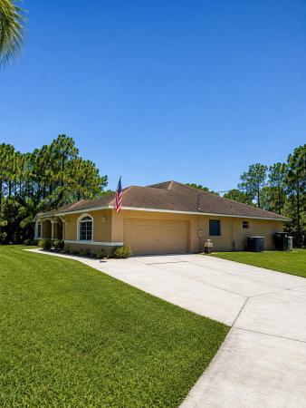 15664 89th Pl N, Loxahatchee, Florida 33470, image 1