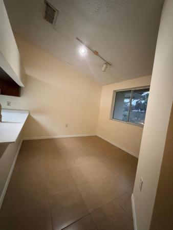 21202 Glenmoor Dr, West Palm Beach, Florida 33409, image 2