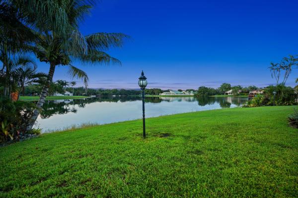 Harbor Point, 11613 Sunfish Way, Cooper City, Florida 33026, image 2