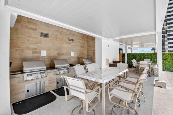Martinique, 4050 N Ocean Dr #401, Riviera Beach, Florida 33404, image 3