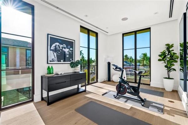 Delray Isle, 1117 Beach Dr, Delray Beach, Florida 33483, image 2