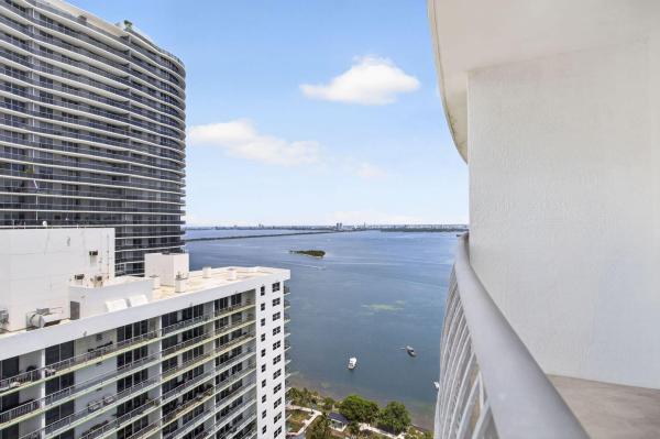 Opera Tower, 1750 N Bayshore Dr #4109, Miami, Florida 33132, image 2
