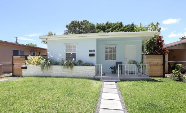 1826 Jefferson St, Hollywood, Florida 33020, image 1