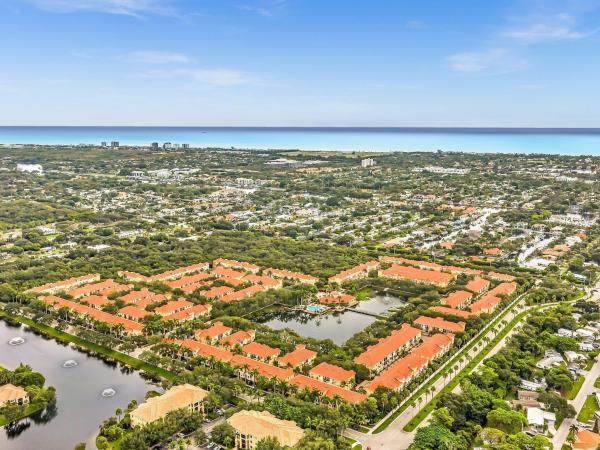 Harbour Oaks, 2751 Ravella Way, Palm Beach Gardens, Florida 33410, image 2