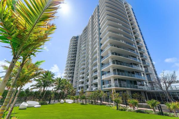 220 Lake Shore Dr DRIVE #1219, Lake Park, Florida 33403, image 3