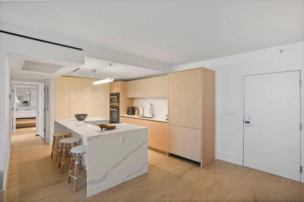 Roney Palace, 2301 Collins Ave #407, Miami Beach, Florida 33139, image 2