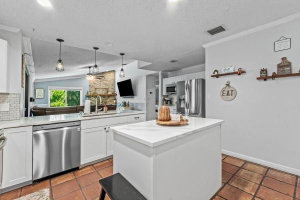 The Acreage, 18429 W Sycamore Dr, Loxahatchee, Florida 33470, image 3