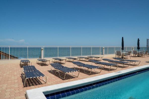 Le Chateau Royal, 3540 S Ocean Blvd #104, South Palm Beach, Florida 33480, image 3