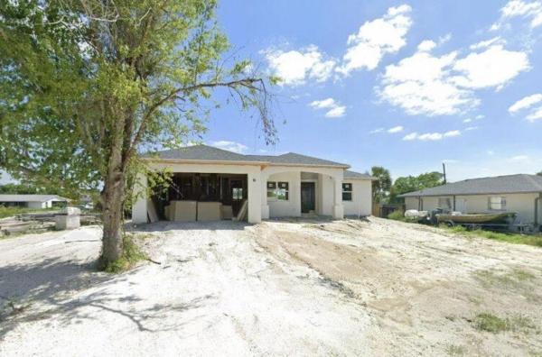 20239 Gladstone Ave, Port Charlotte, Florida 33952, image 1
