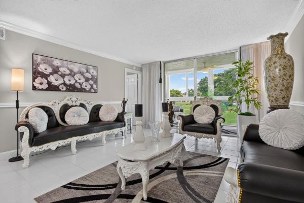 Sunrise Lakes 3, 9201 Sunrise Lakes Blvd #202, Sunrise, Florida 33322, image 2