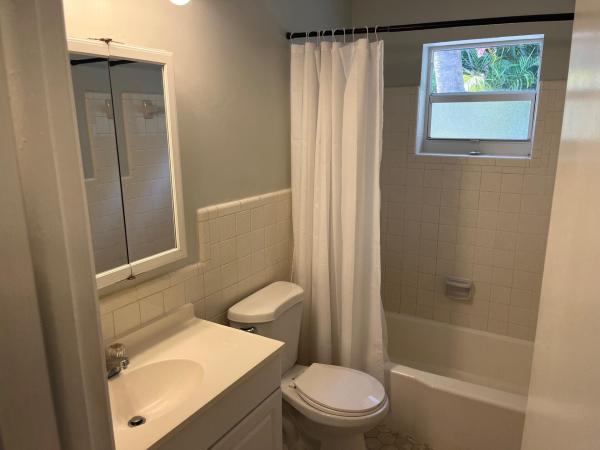 Boulevard Villas, 245 NW 32nd St, Oakland Park, Florida 33309, image 2