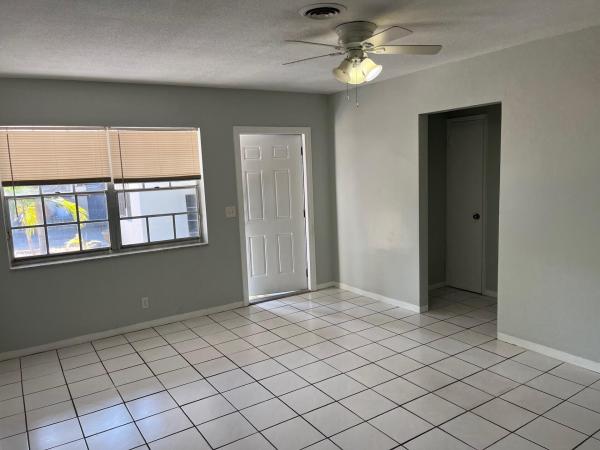 Boulevard Villas, 245 NW 32nd St, Oakland Park, Florida 33309, image 1
